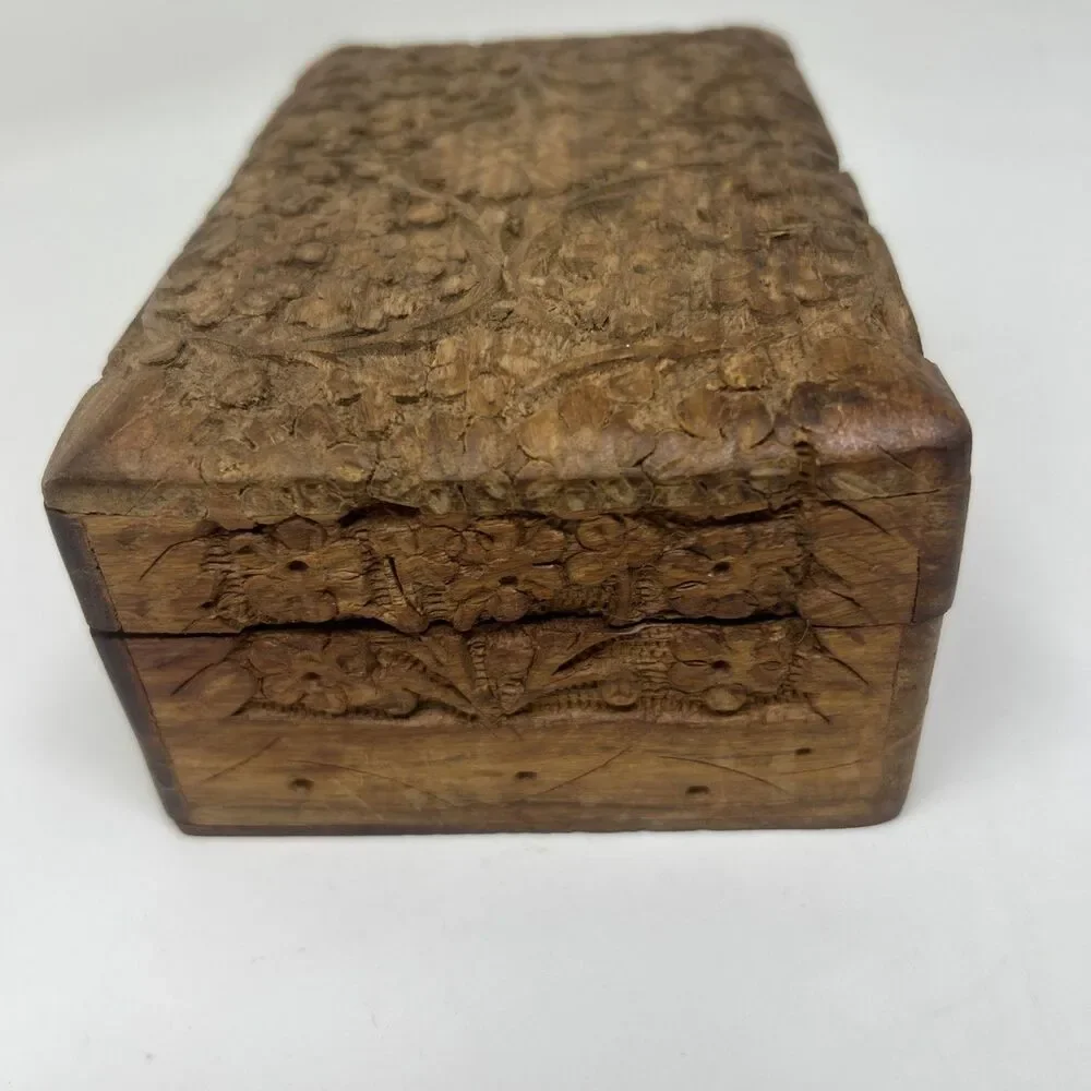 Vintage Carved Wooden Box Jewelry Trinket Flora